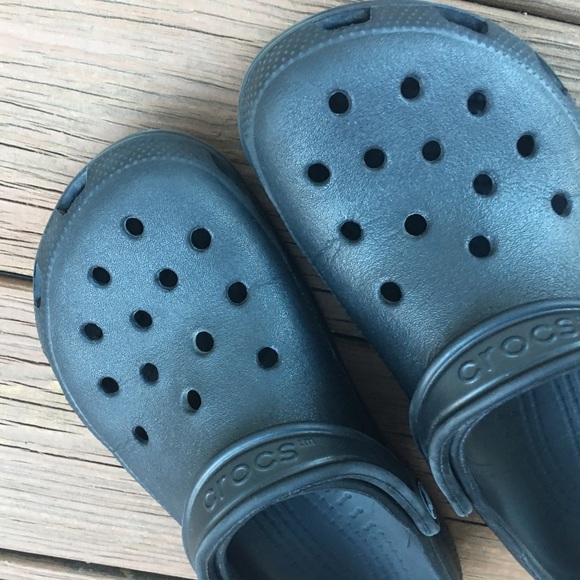 Black Crocs - Picture 2 of 8